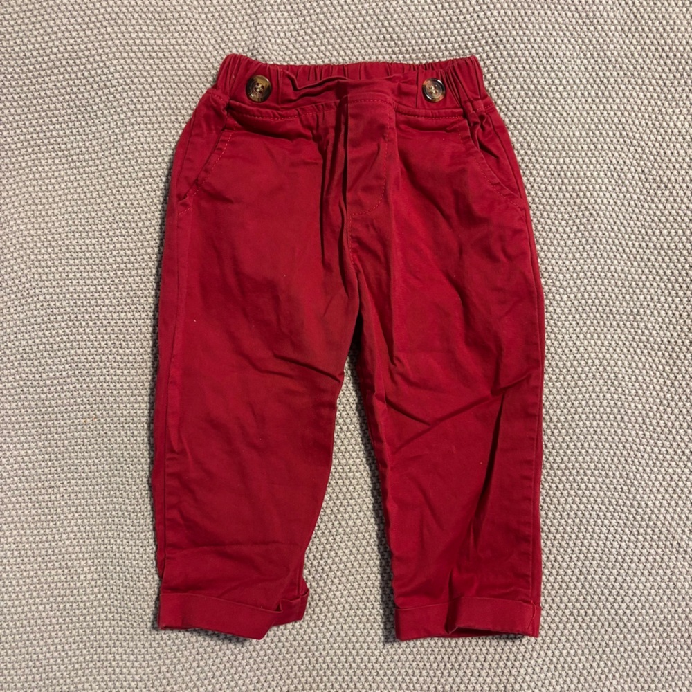 Casual Red Cropped Bottoms with Soft Texture